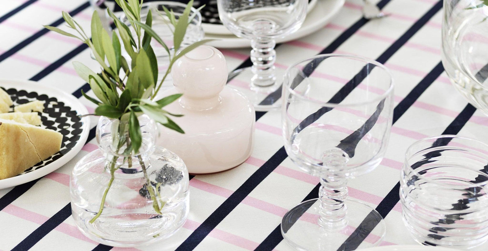 Marimekko Syksy Clear Glass Pitcher - Outlet Sale