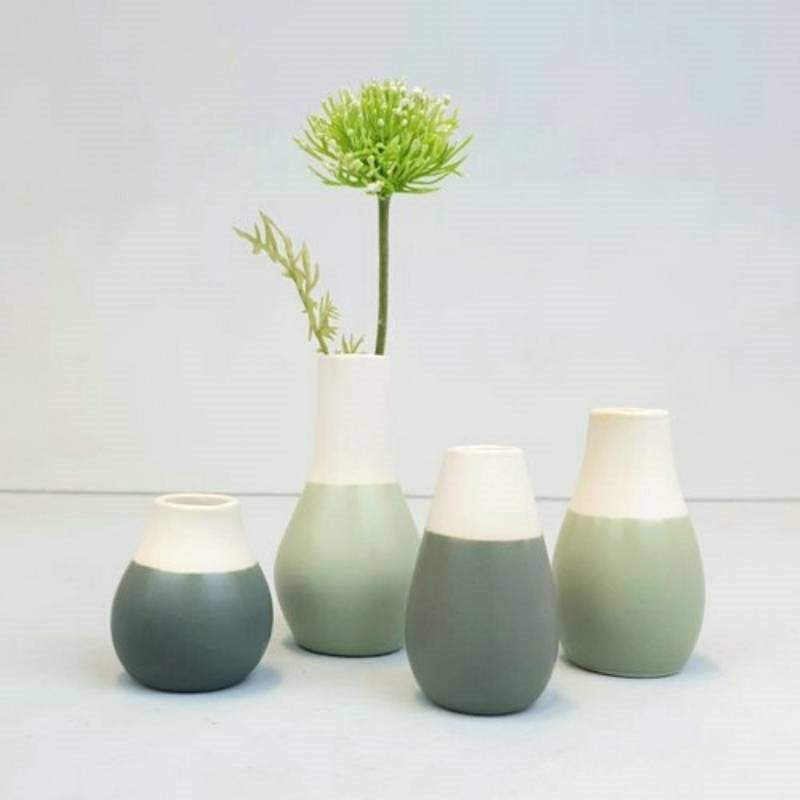 Set of 4 Porcelain Mini Vases in pastel green