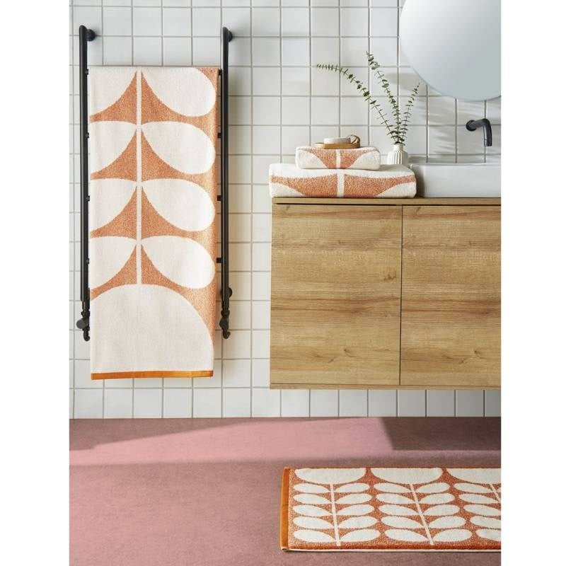 Sunflower Bath Mat in sunset