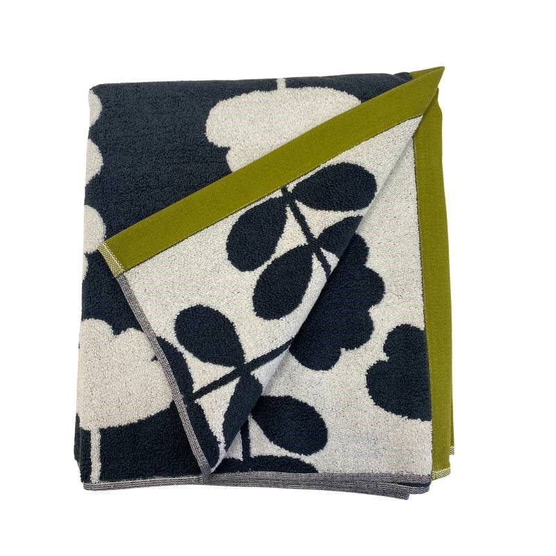 Cut Stem Bath Towel in moss, charcoal