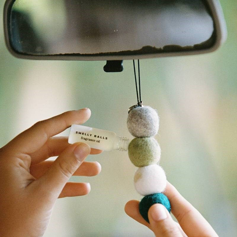 Serene Smelly Balls Air Freshener in coastal drift