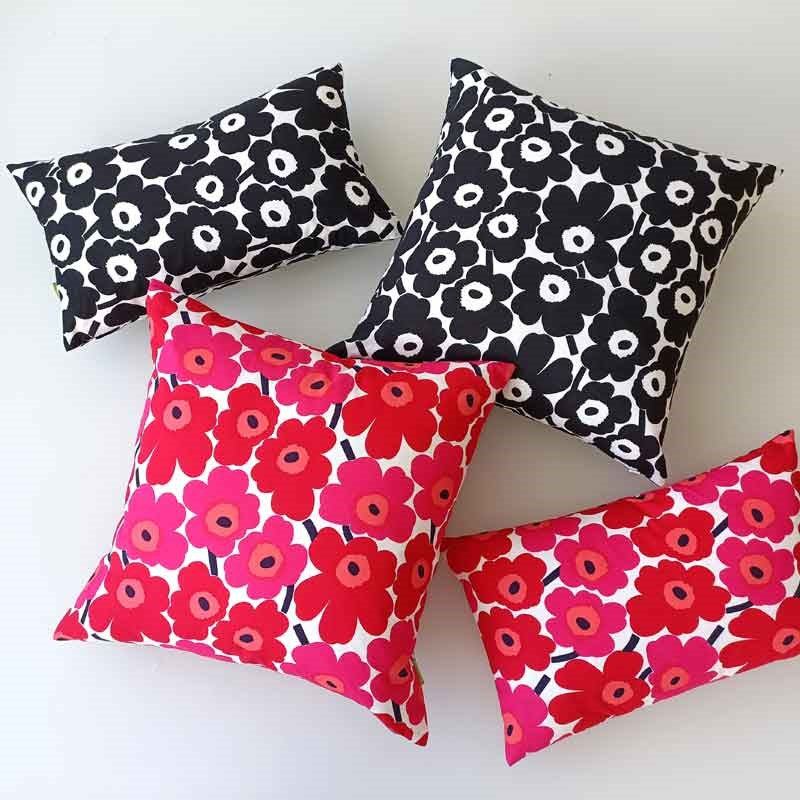 Mini Unikko Cushion Cover 50cm in black, white