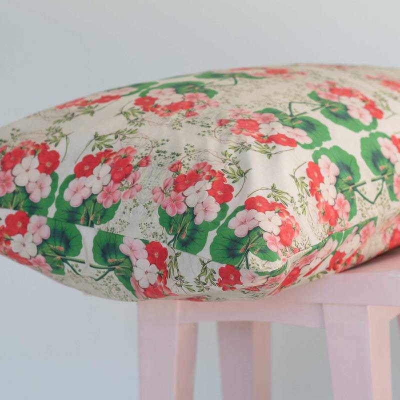 Pelargonium Pillowcase Pair