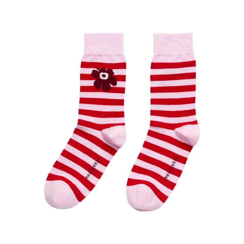 Kasvaa Tasaraita Unikko Ankle Socks in light pink, red