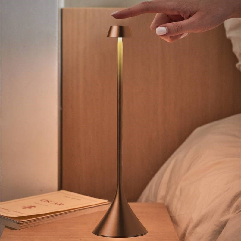 Steli Infinitely Pairable Table Lamp in bronze