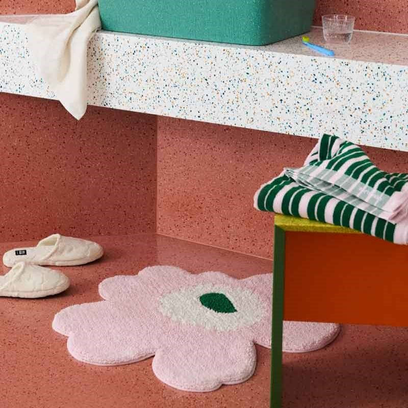 Unikko Bath Mat 73x74cm in light pink, off white, green