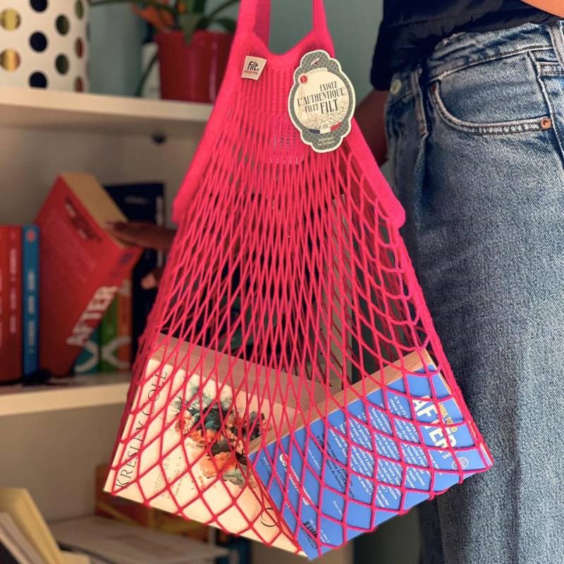 Net Shopping Bag in raspberry