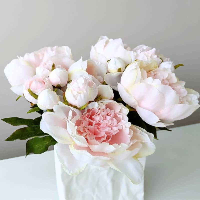 Cottage Peony Bunch in light pink