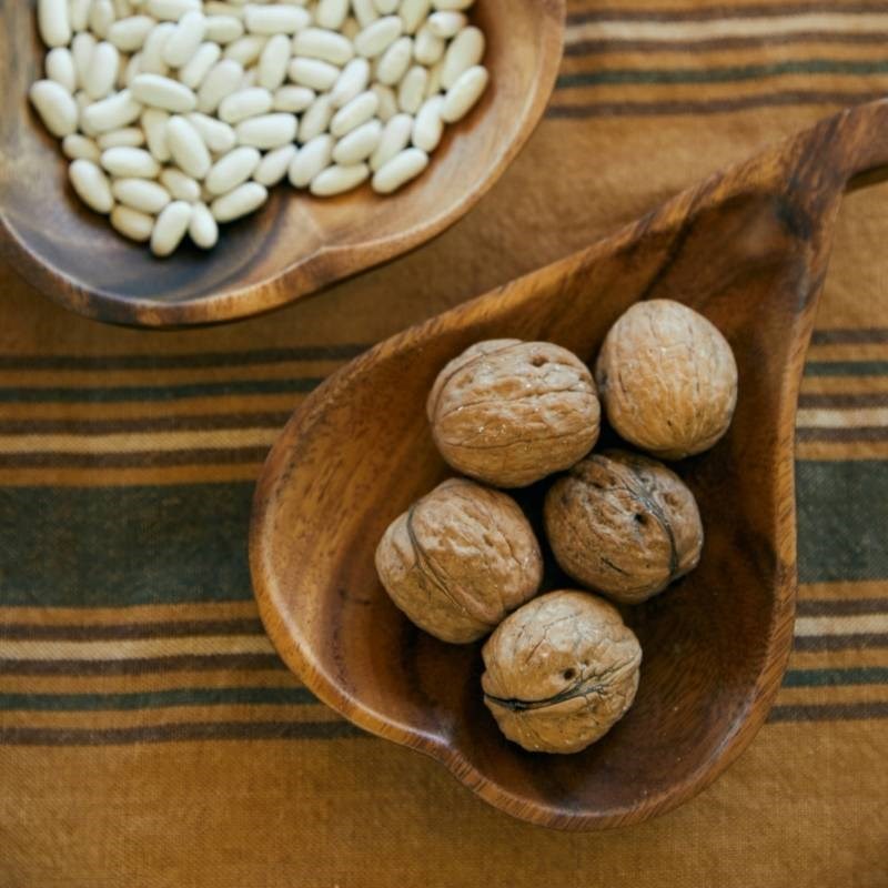 Acacia Pear Bowl medium