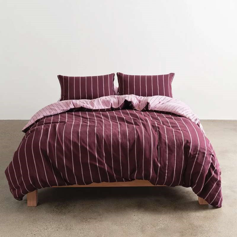 Striped Quilt Cover in mulberry, aster
