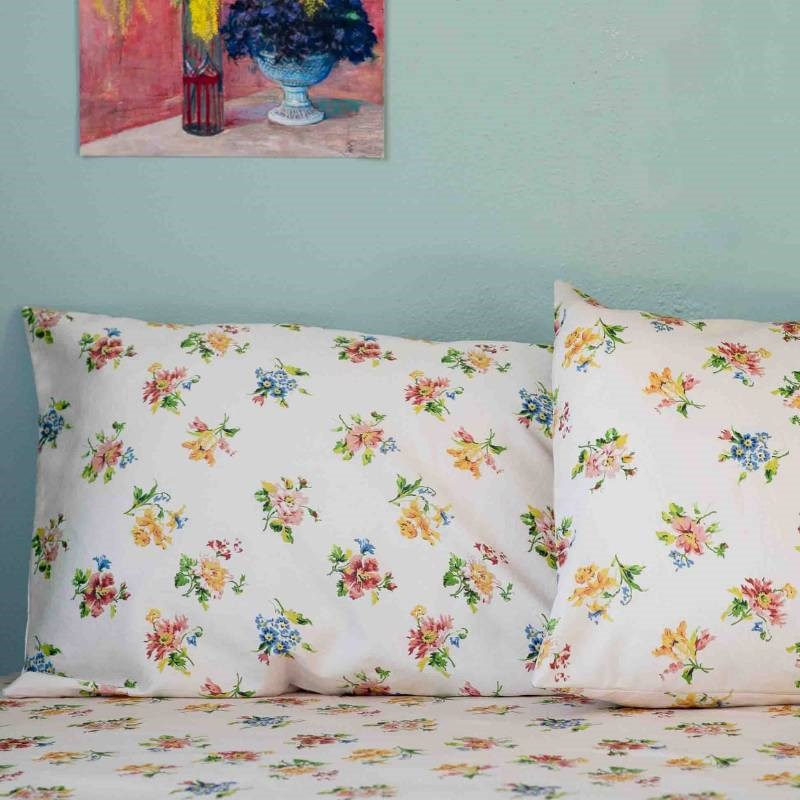 Meadow Pillowcase Pair
