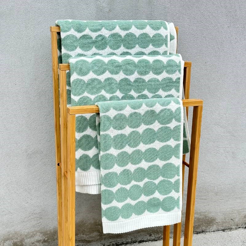 Rasymatto Hand Towel 50x70cm in sage, off white