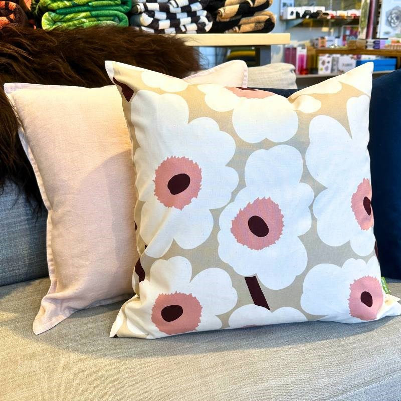 Pieni Unikko 2 Cushion Cover 50cm in beige, cotton, rosa