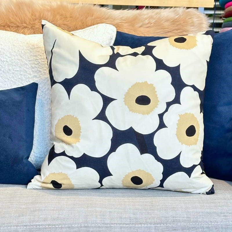 Pieni Unikko Cushion Cover 50cm in midnight blue, cream, hay