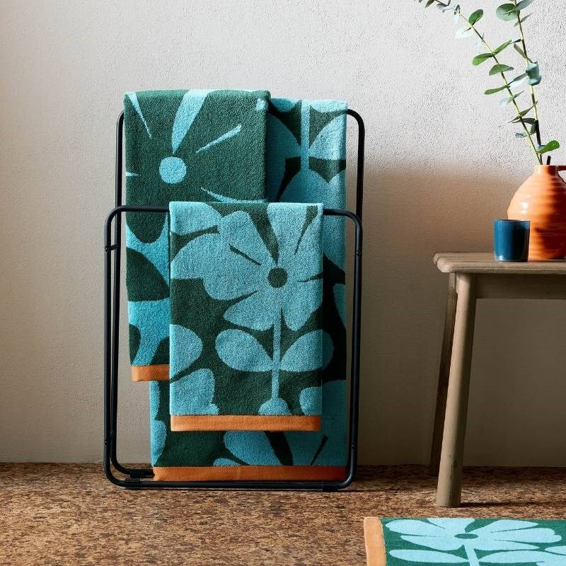 Wildflower Bath Towel in blue lagoon