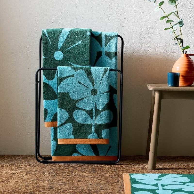 Wildflower Bath Sheet in blue lagoon