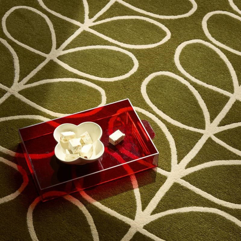 Linear Stem Rug in olive