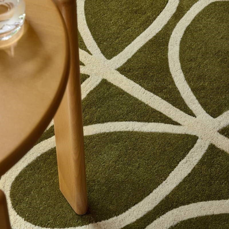 Linear Stem Rug Runner in olive