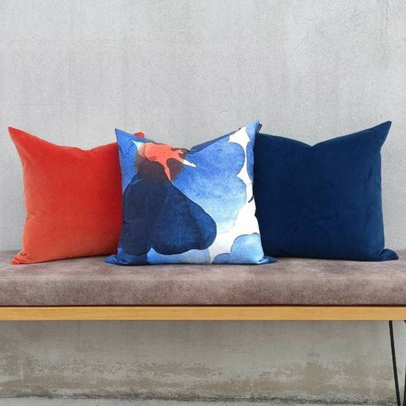Valssi Cushion Cover 50cm in white, dark blue, orange