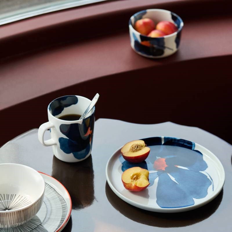 Valssi Mug 250ml in white, blue, orange