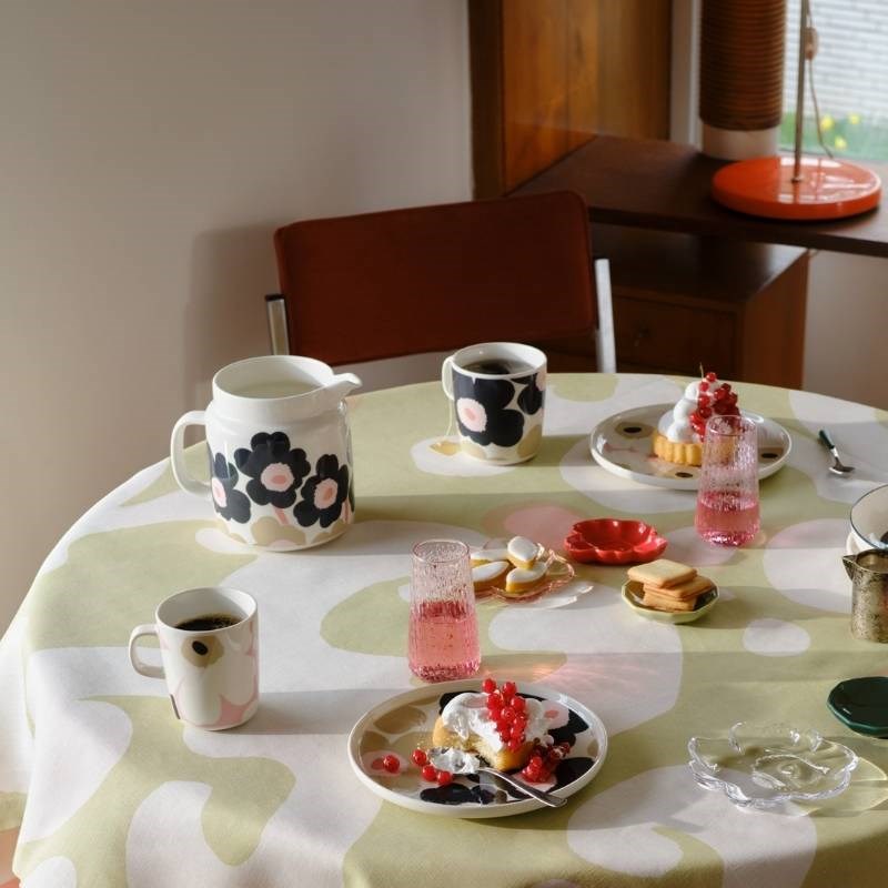 Unikko Mug 400ml in off white, charcoal, sand, pink