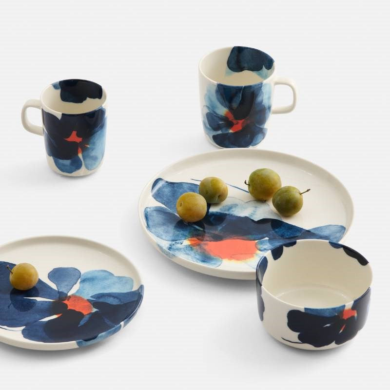 Valssi Mug 400ml in white, blue, orange