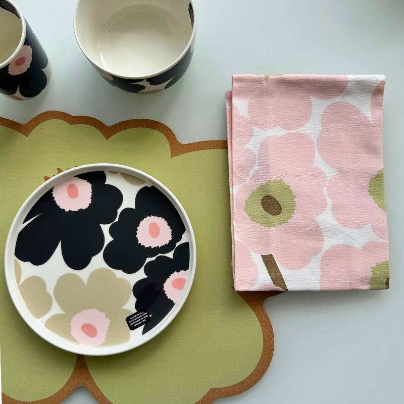 Unikko Tea Towel 43x70cm in off white, pink, pear, sand