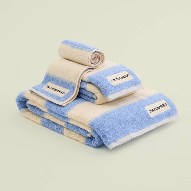 Galleria Bath Towel 100x160cm in light blue, melon