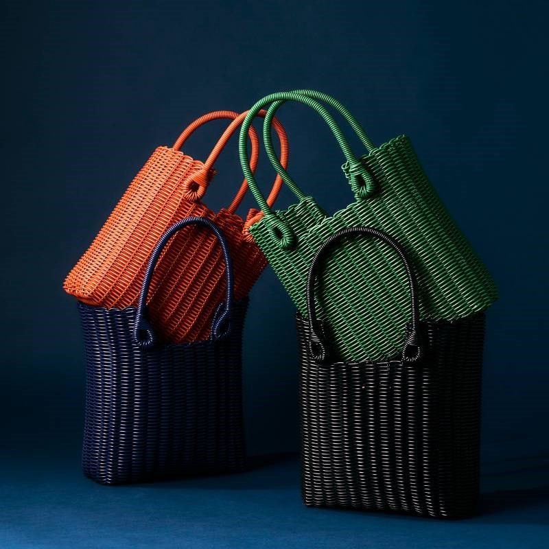 Mira Bucket Bag in jungle