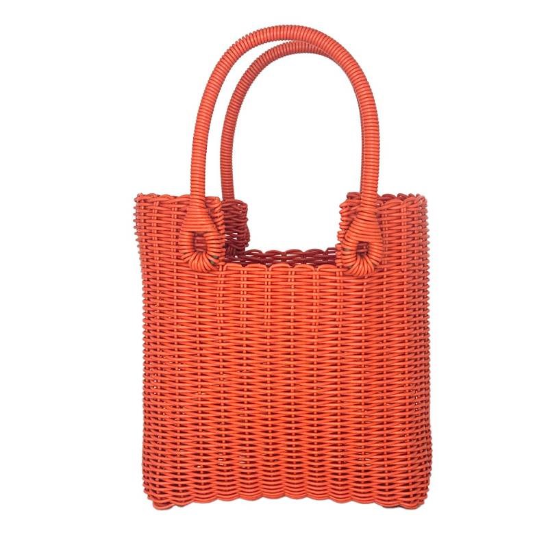 Mira Bucket Bag in pumpkin