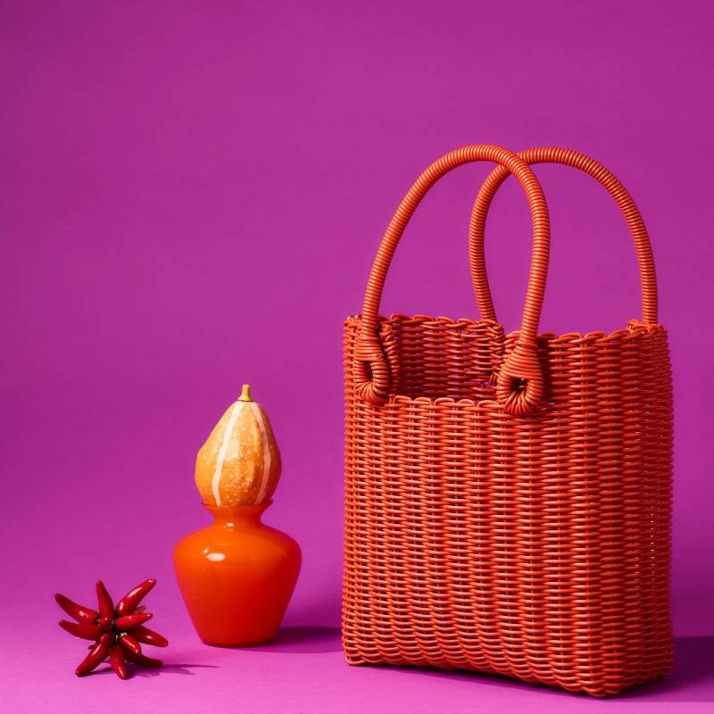 Mira Bucket Bag in pumpkin