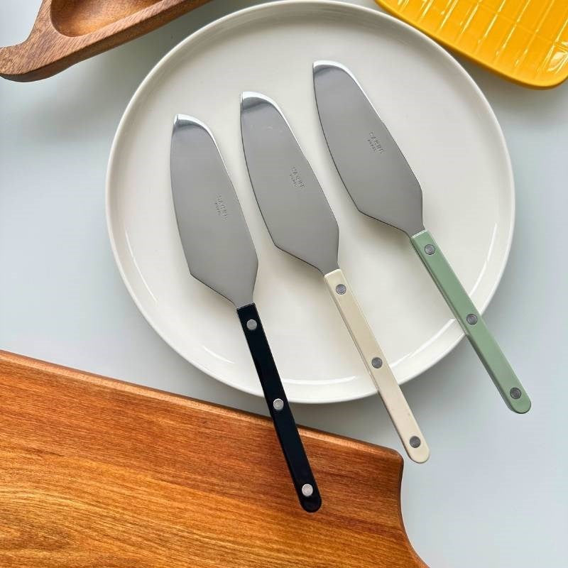 Bistrot Solid Tart Slicer in black