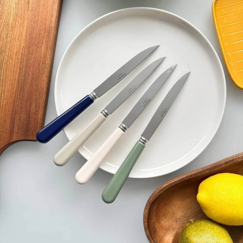 Pop Unis Steak Knife in asparagus