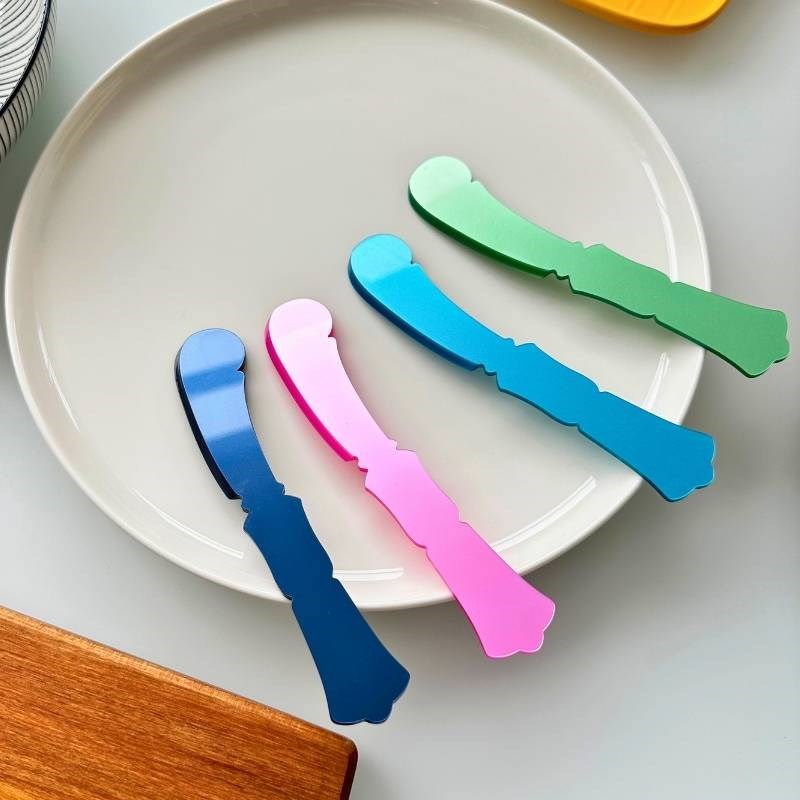 Honorine Butter Spreader in steel blue