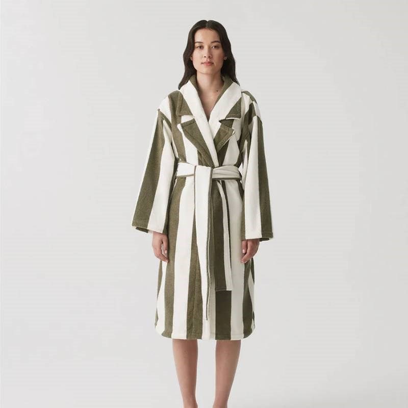 Robe in matcha stripes S/M