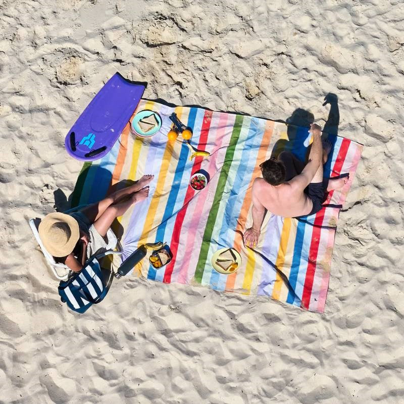Beach Blanket, extra large, in candy stripes