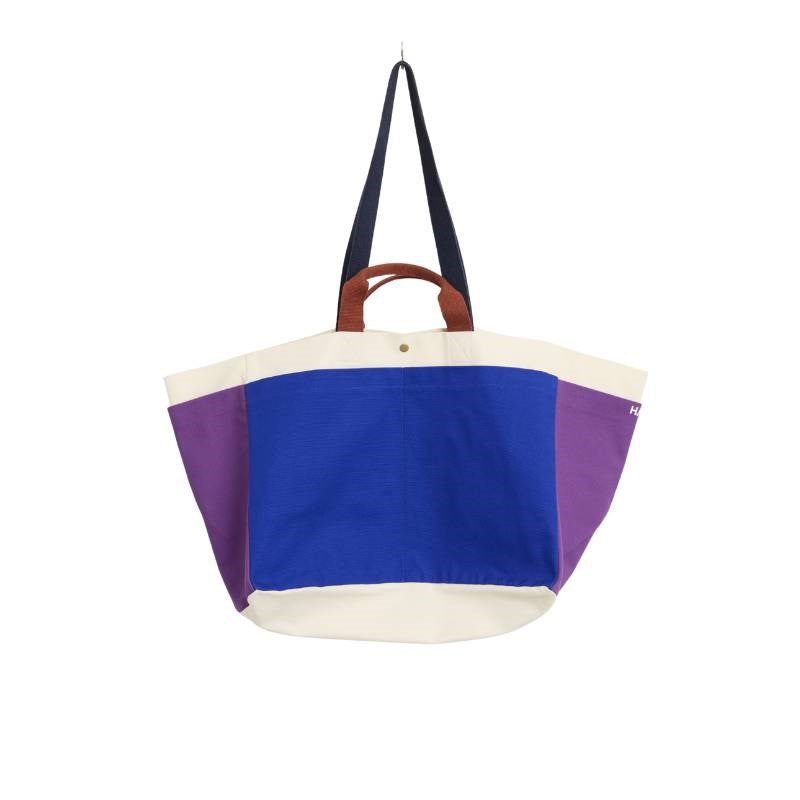 Weekend Bag, medium, in electric blue multi