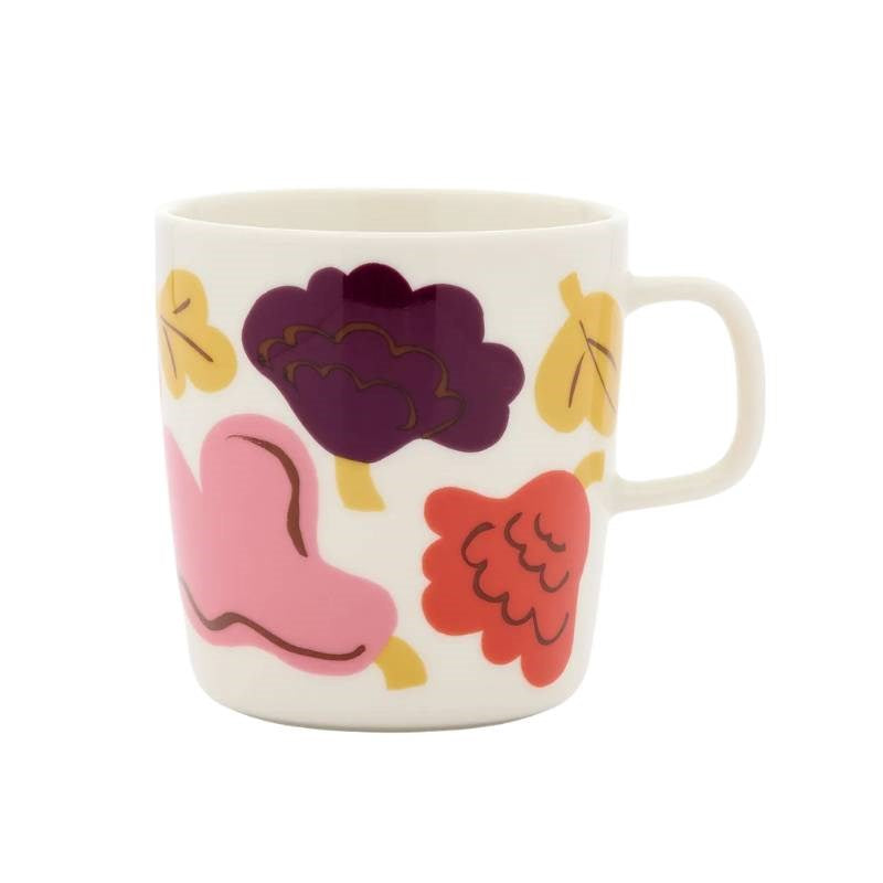 Oiva Kukasta kukkaan Mug 400ml in white, pink, terracotta, plum