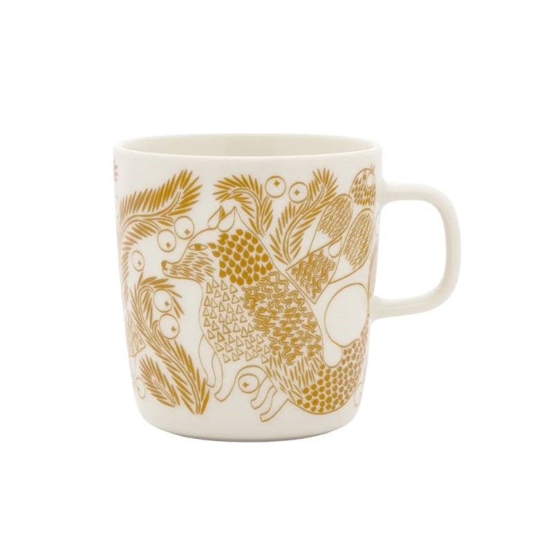 Oiva Piirto Ketunmarja Mug 400ml in white, bronze brown