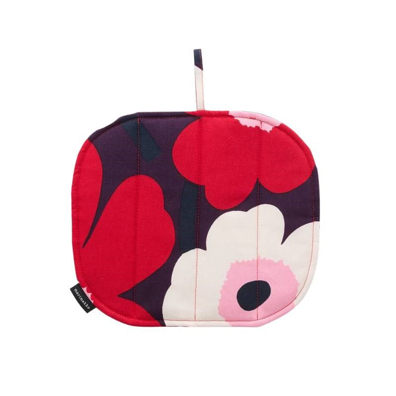 Pieni Unikko Pot Holder in plum, cranberry, off white, rose