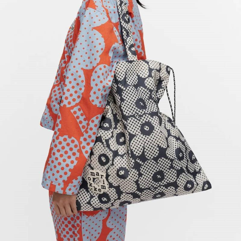 Metka Unikko Bag in dark grey, off white