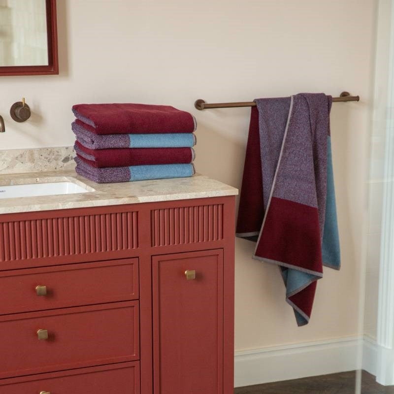 Organic Cotton Bath Towel Set in sky blue, bordeaux