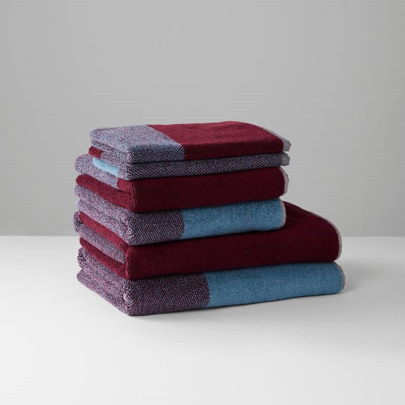 Organic Cotton Guest Towel Set in sky blue, bordeaux
