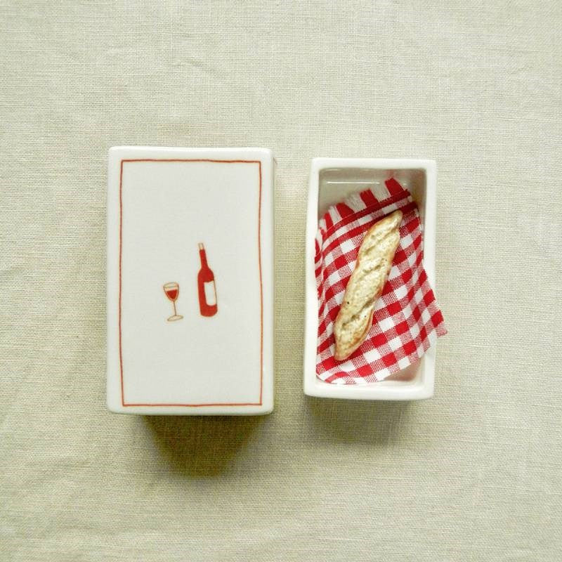 Wine Ceramic Matchbox