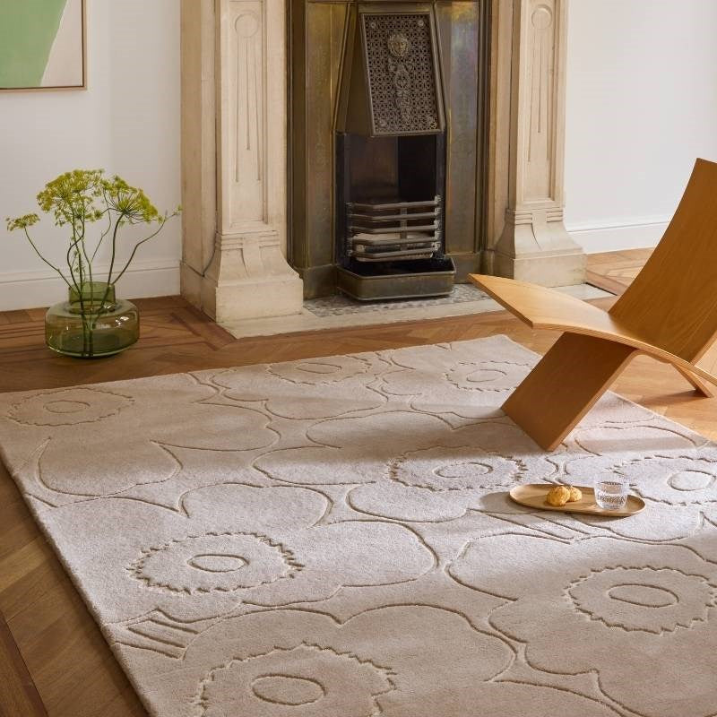 Piirto Unikko Hand-Tufted Rug in greige