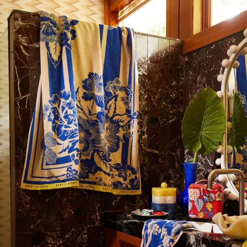 Eliza Bath Sheet in ultramarine