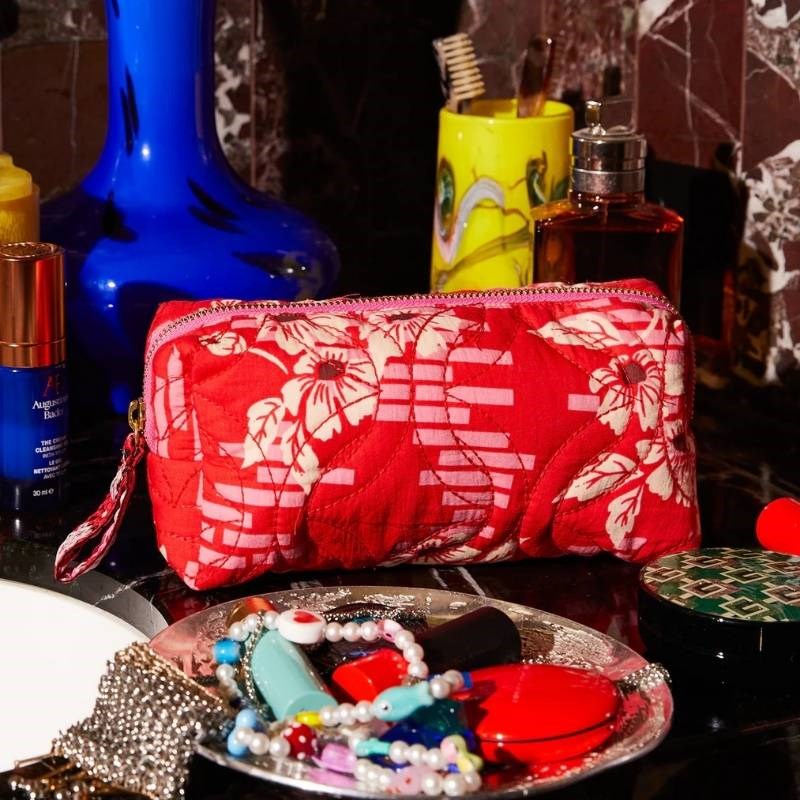 Marta Travel Pouch in vermillion
