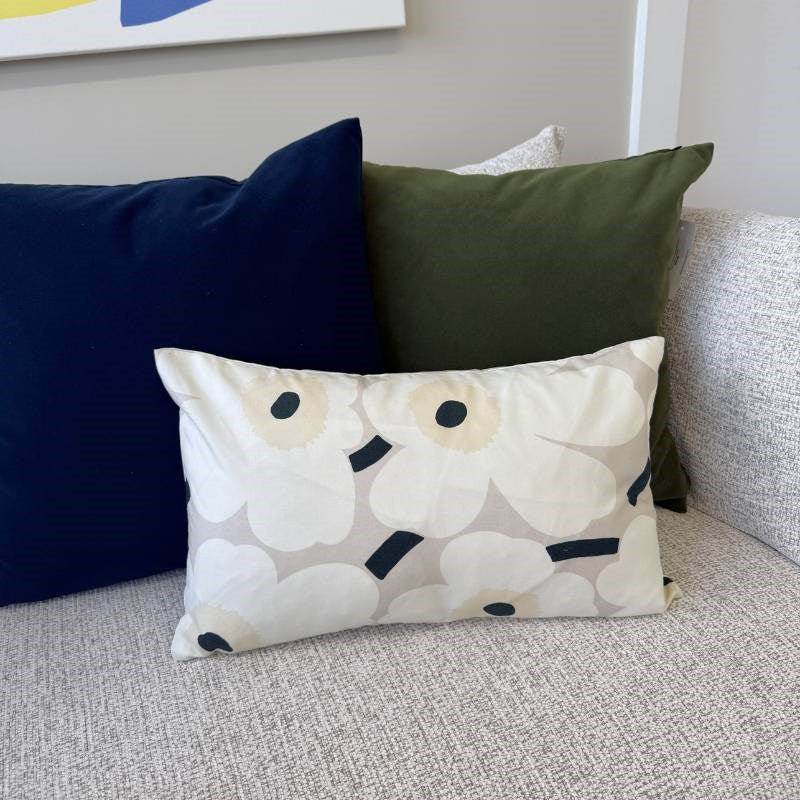 Pieni Unikko Cushion Cover 50x30cm in beige, natural white, dark green