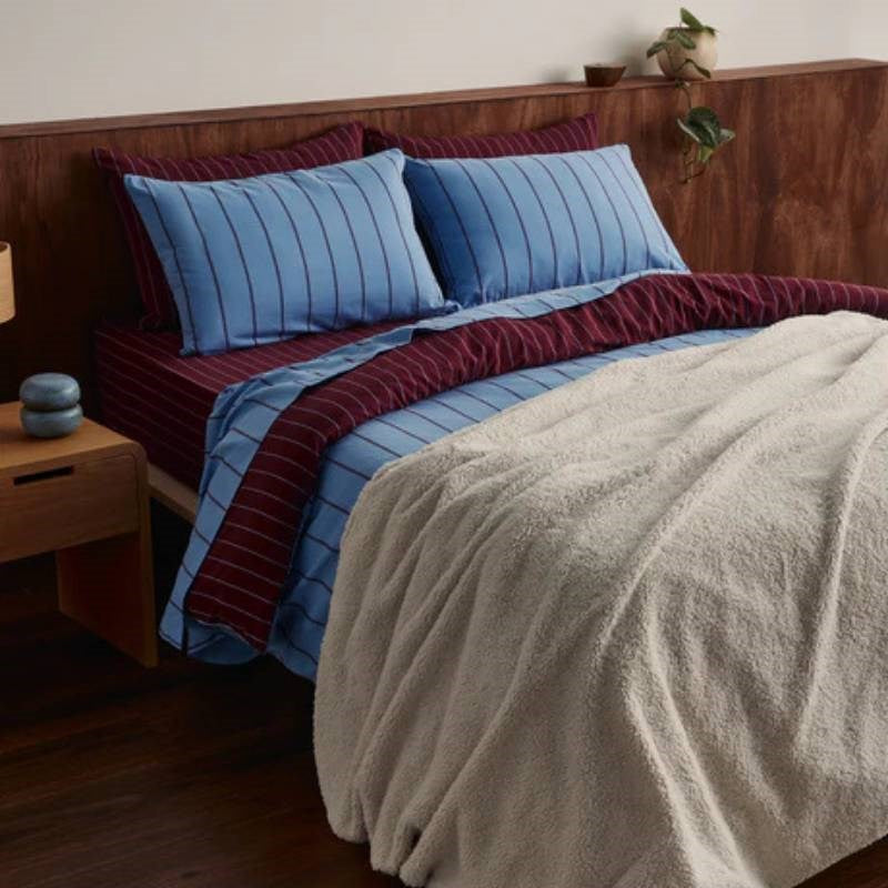 Striped Fitted Sheet in plum