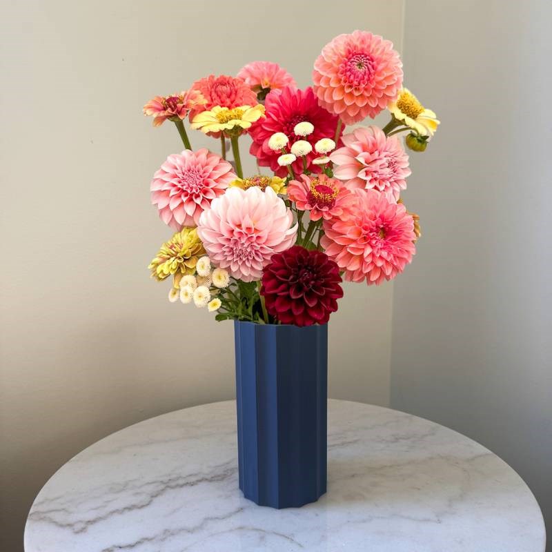 Millie Vase in navy
